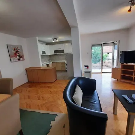 アパート Lan - Free Parking