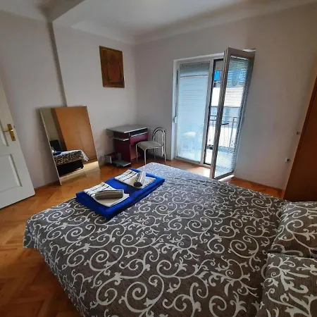 Lan - Free Parking Apartament